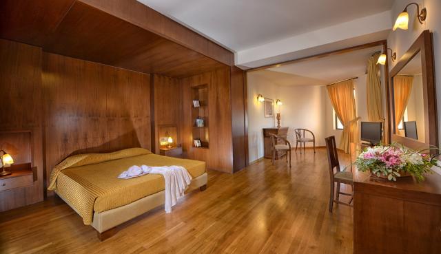 CHC Athina Palace Resort & Spa