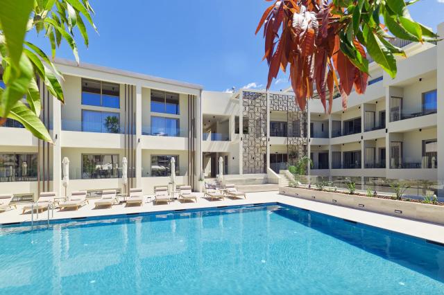 Inea Hotel & Suites
