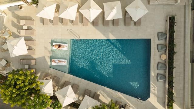 Inea Hotel & Suites