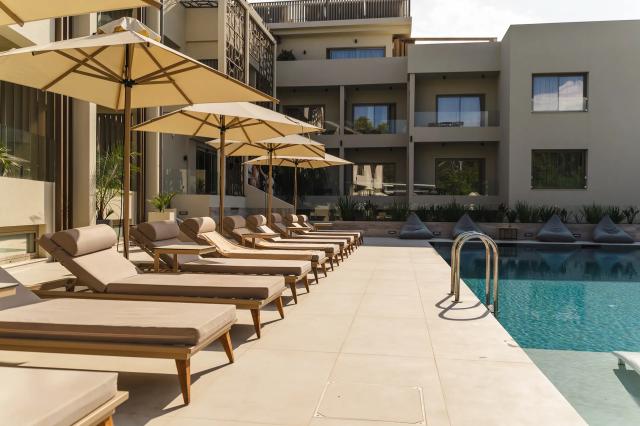Inea Hotel & Suites