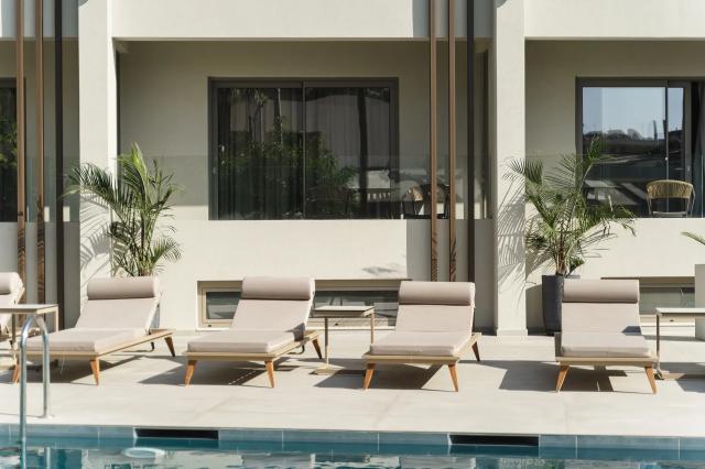 Inea Hotel & Suites