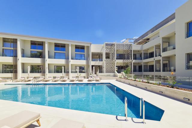 Inea Hotel & Suites