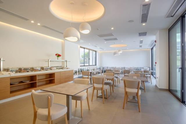 Phos Hotel Platanias
