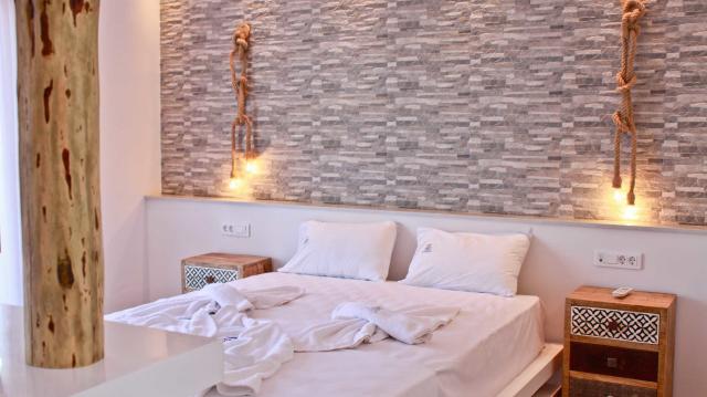 Porto Kalamaki Aparthotel