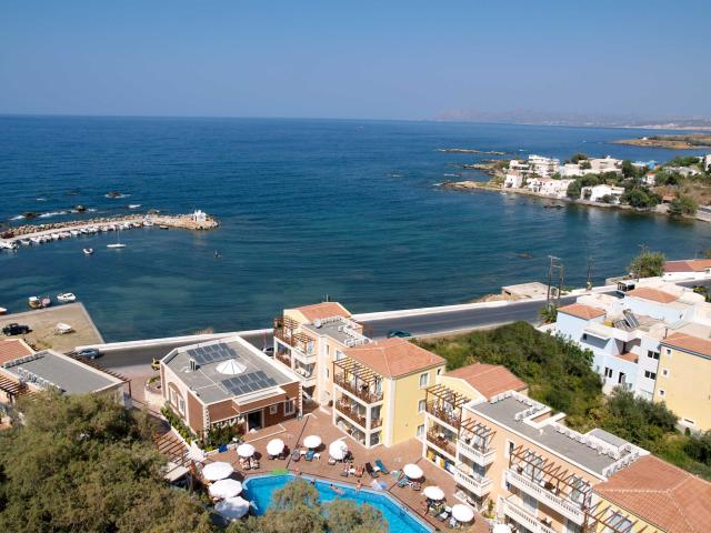 Porto Kalamaki Aparthotel