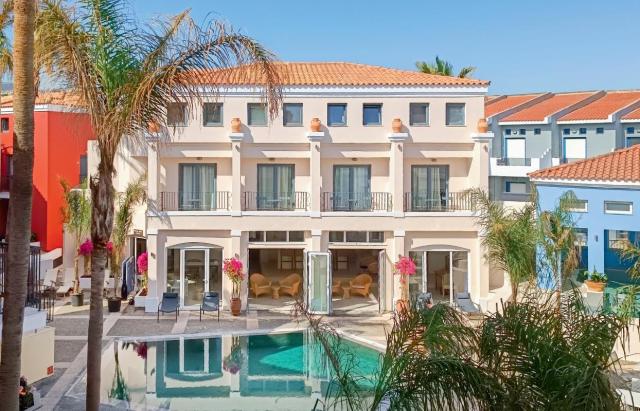 Grecotel Plaza Spa Apartments 