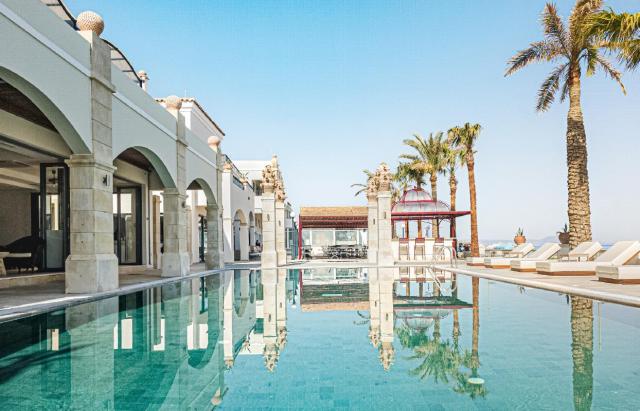 Grecotel Plaza Spa Apartments 