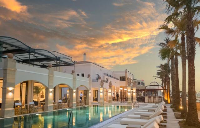 Grecotel Plaza Spa Apartments 