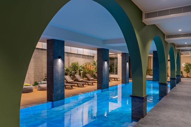 Minos Hotel