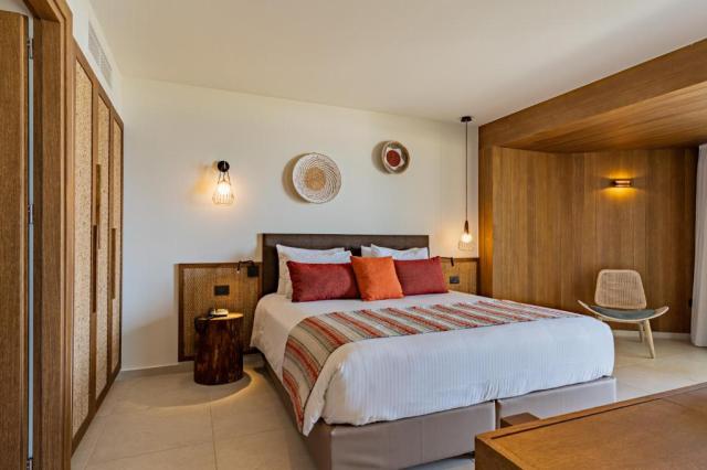 Minos Hotel