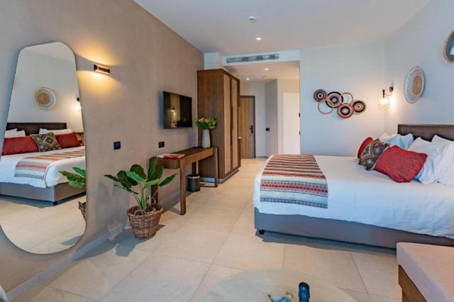Minos Hotel