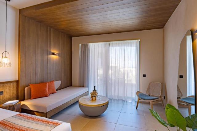 Minos Hotel