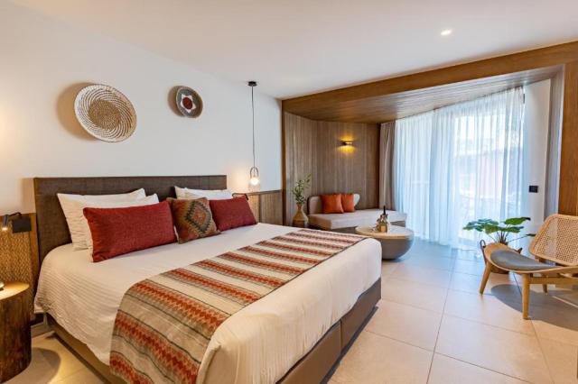Minos Hotel