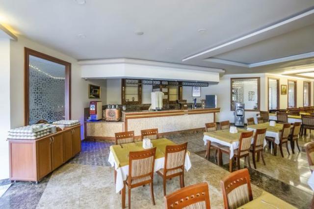 Kleopatra Royal Palm Hotel