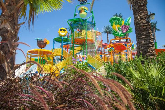 Long Beach Resort & Spa
