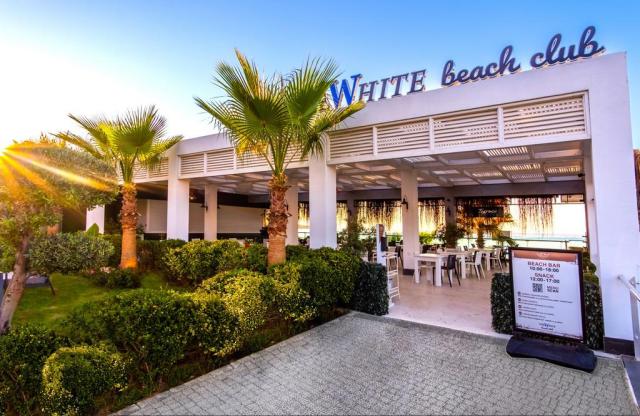 White City Resort & Spa