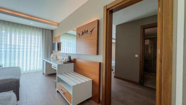 White City Resort & Spa