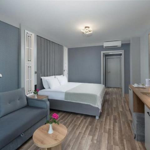 Siam Elegance Hotels & Spa