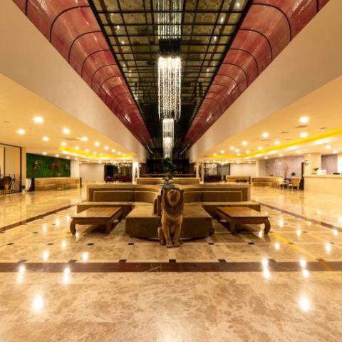 Siam Elegance Hotels & Spa