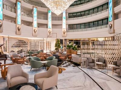 Delphin Palace