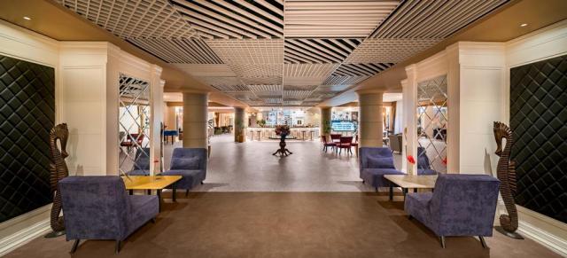 Maritim Pine Beach Resort