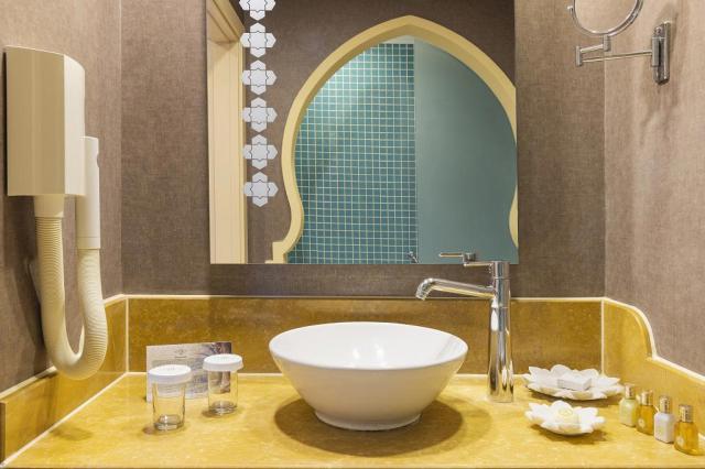 Spice Hotel & Spa