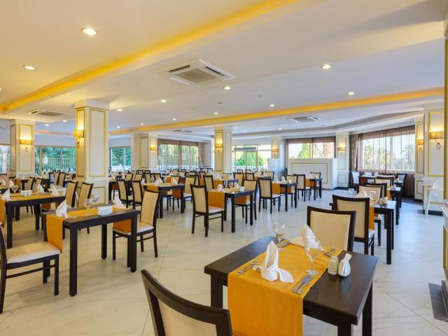 Aydinbey Famous Resort