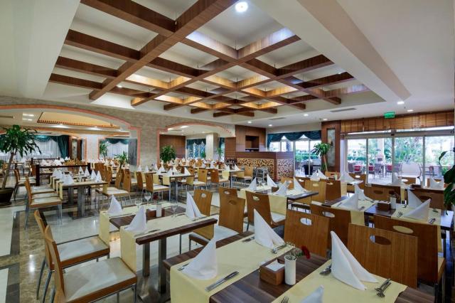 Crystal Hotels Family Resort & Spa 