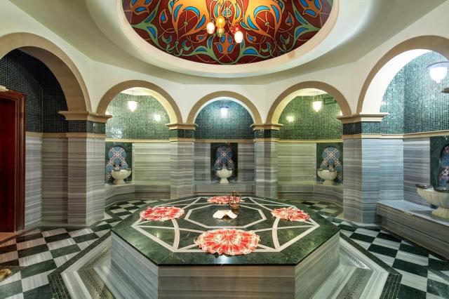 Crystal Hotels Family Resort & Spa 