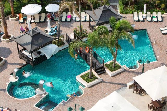 Crystal Hotels Family Resort & Spa 