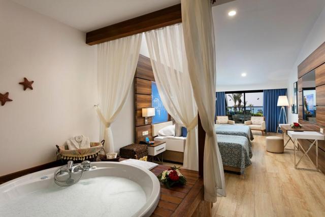 Limak Atlantis Hotel