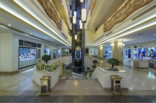 Crystal TAT Beach Golf Resort & Spa Hotel