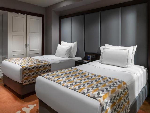 Riu Kaya Palazzo Golf Resort Hotel