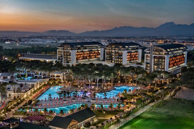 Trendy Hotel Lara