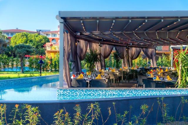 Club Mega Saray
