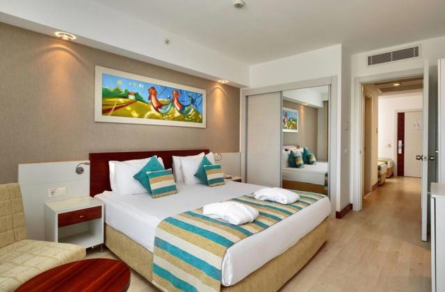 Sunis Evren Beach Resort & Spa