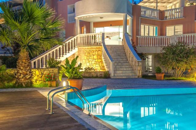Gerakas Belvedere Luxury Suites