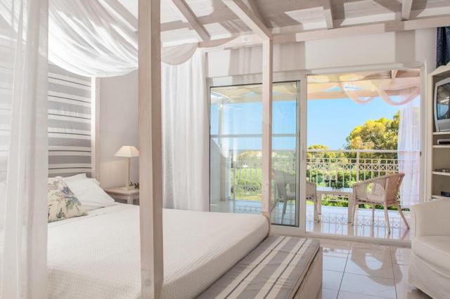 Gerakas Belvedere Luxury Suites
