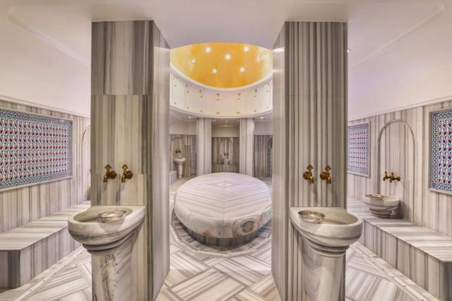 Calista Luxury Resort Hotel