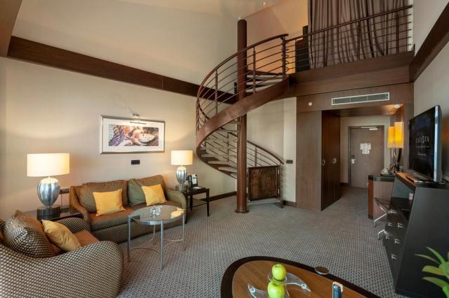 Calista Luxury Resort Hotel