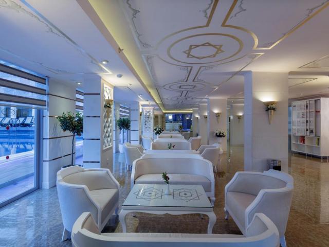 Alaiye Kleopatra Hotel