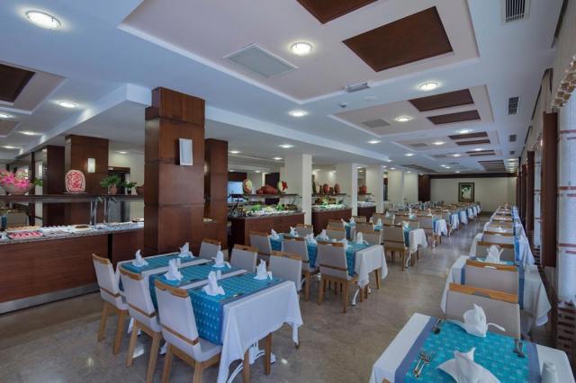 Trendy Hotels Side Beach