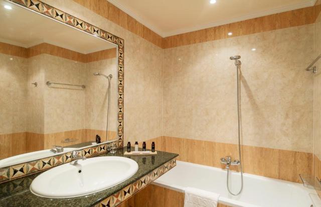 Mitsis Hotels Petit Palais