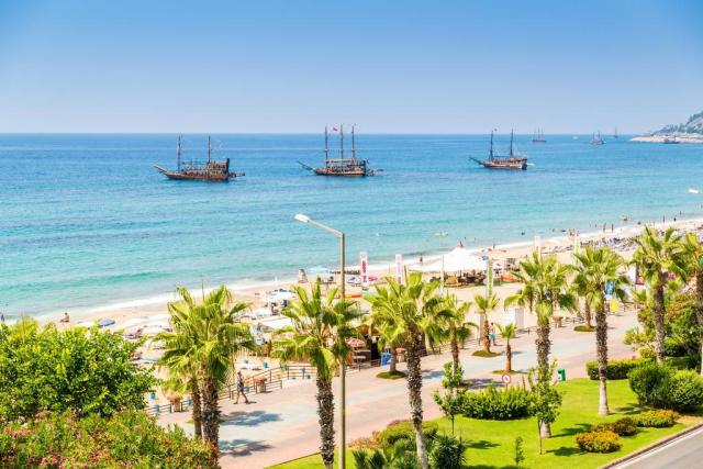 Kleopatra Dreams Beach Hotel