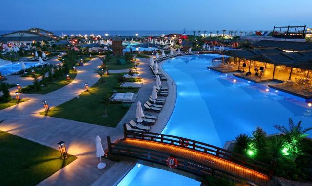 Limak Lara De Luxe Hotel