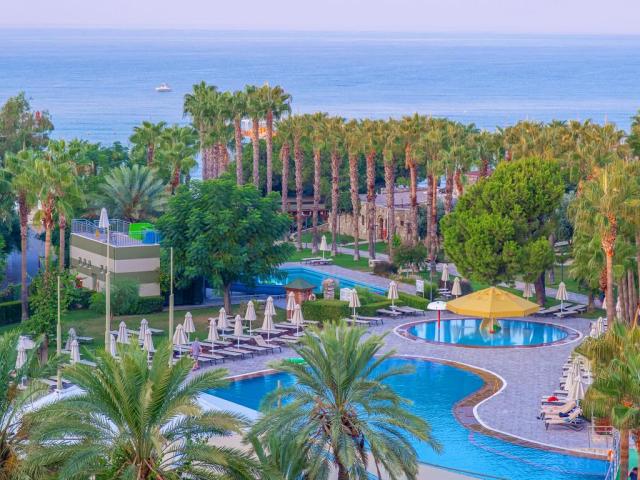 Arum Barut Collection