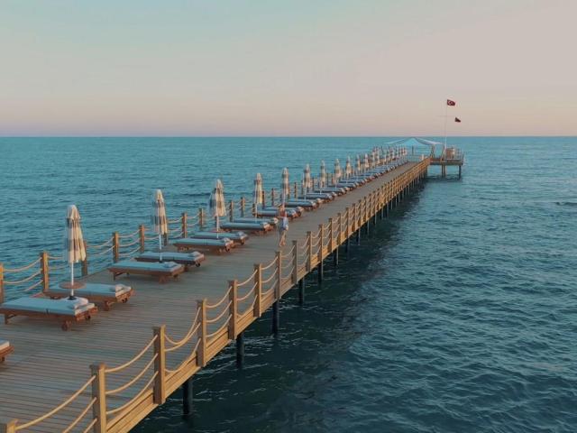 Arum Barut Collection