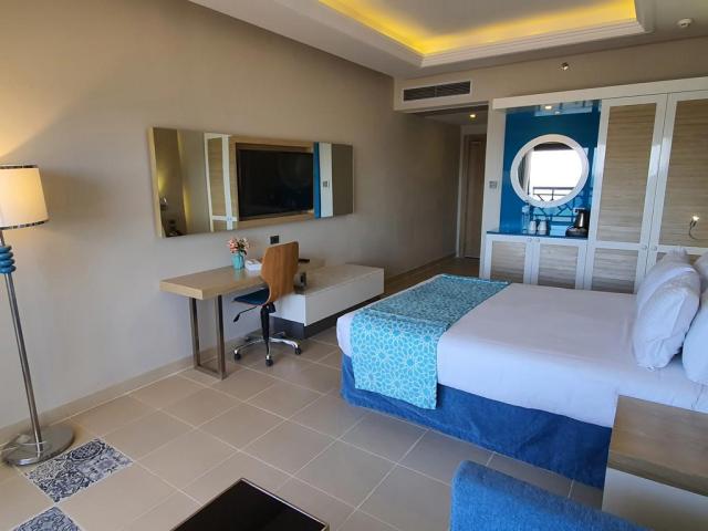 Gravity Hotel & Aqua Park Hurgada