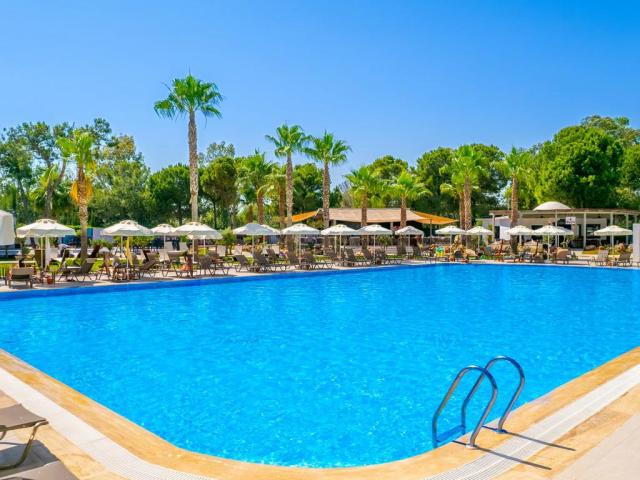 Berry Blue Hotel