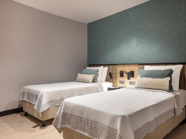 Berry Blue Hotel